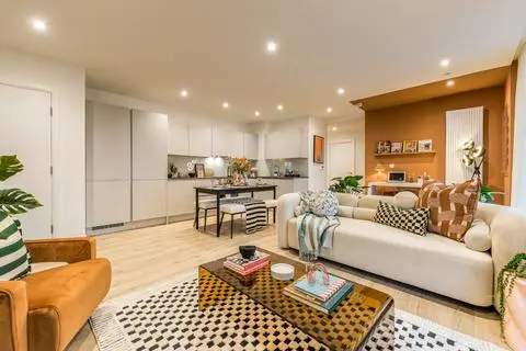 2 bedroom apartment for sale
