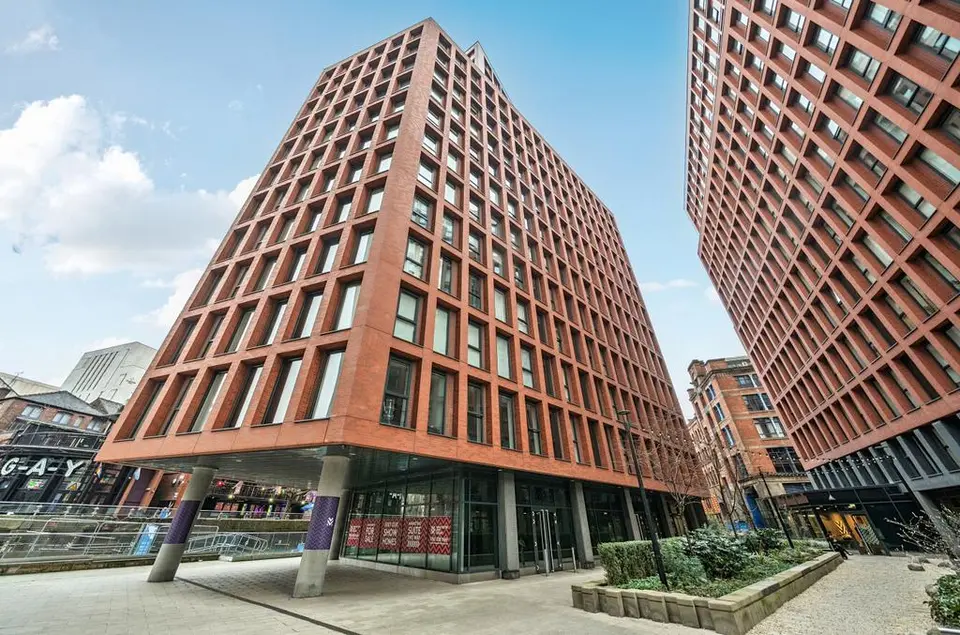 2 bedroom apartment for sale