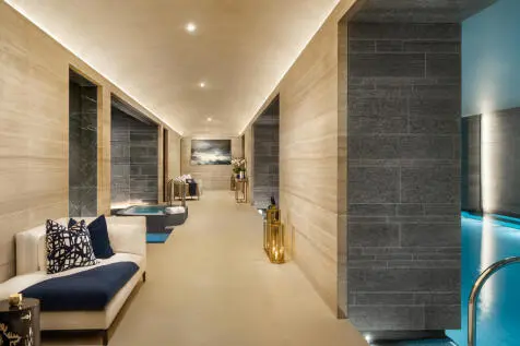 5 bedroom Apartment for sale