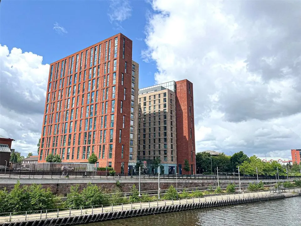 2 bedroom apartment for sale