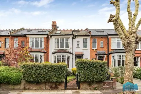 5 bedroom house for sale